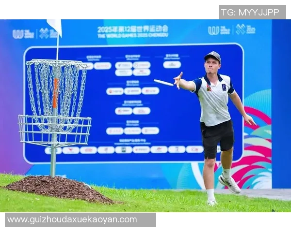 成都飞盘队与深圳飞盘队实力对比赛后分析与总结